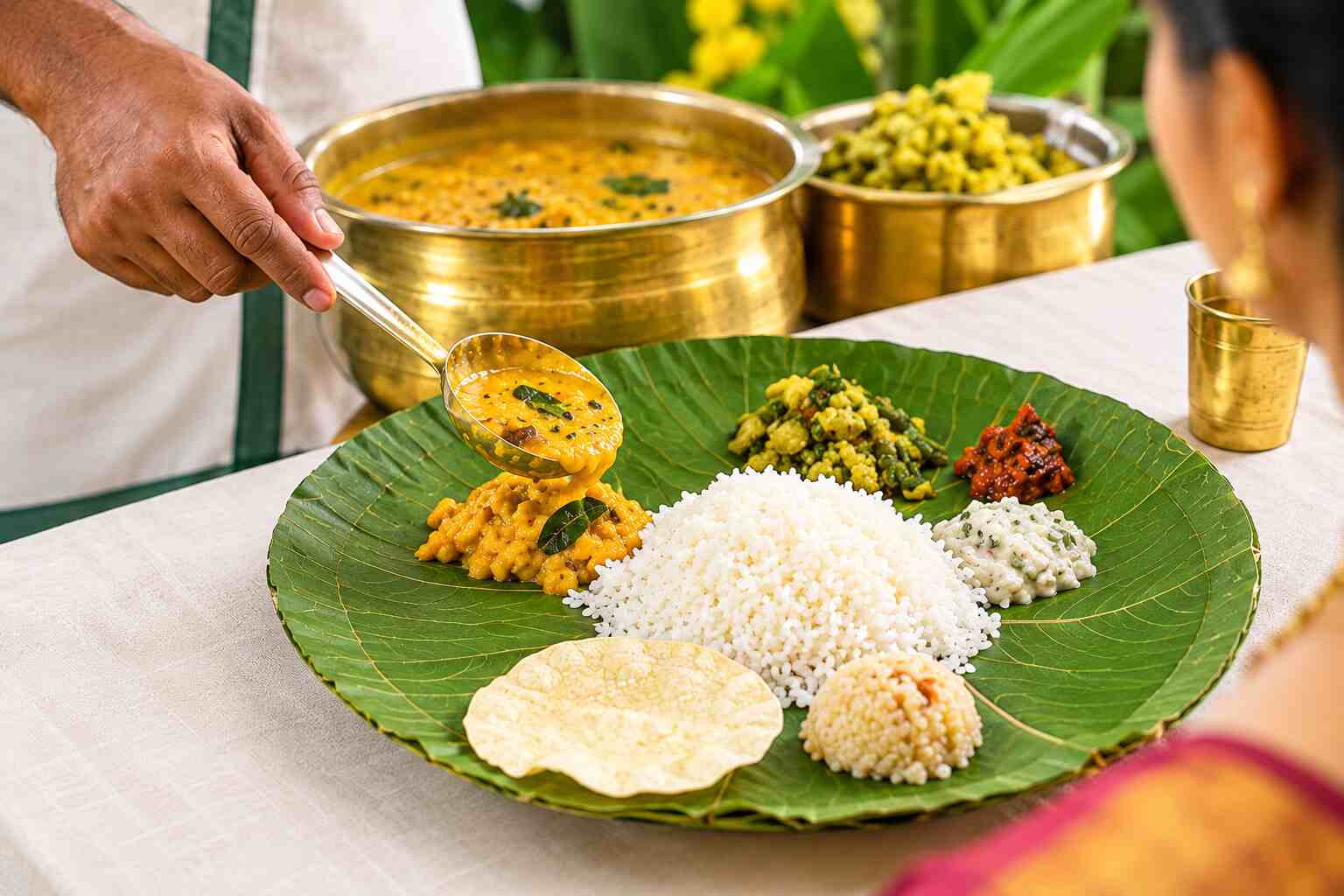 Traditional Vistaraaku leaf plate food serving experience in Hyderabad